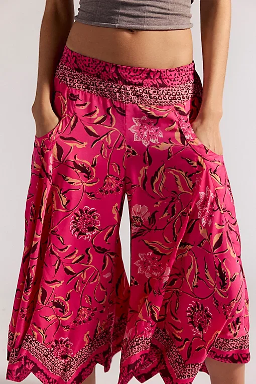 Sweet Reaction Crop Pants