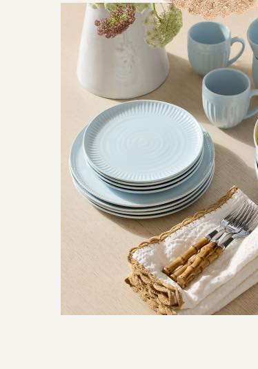 Evora Dinnerware (Set of 4)