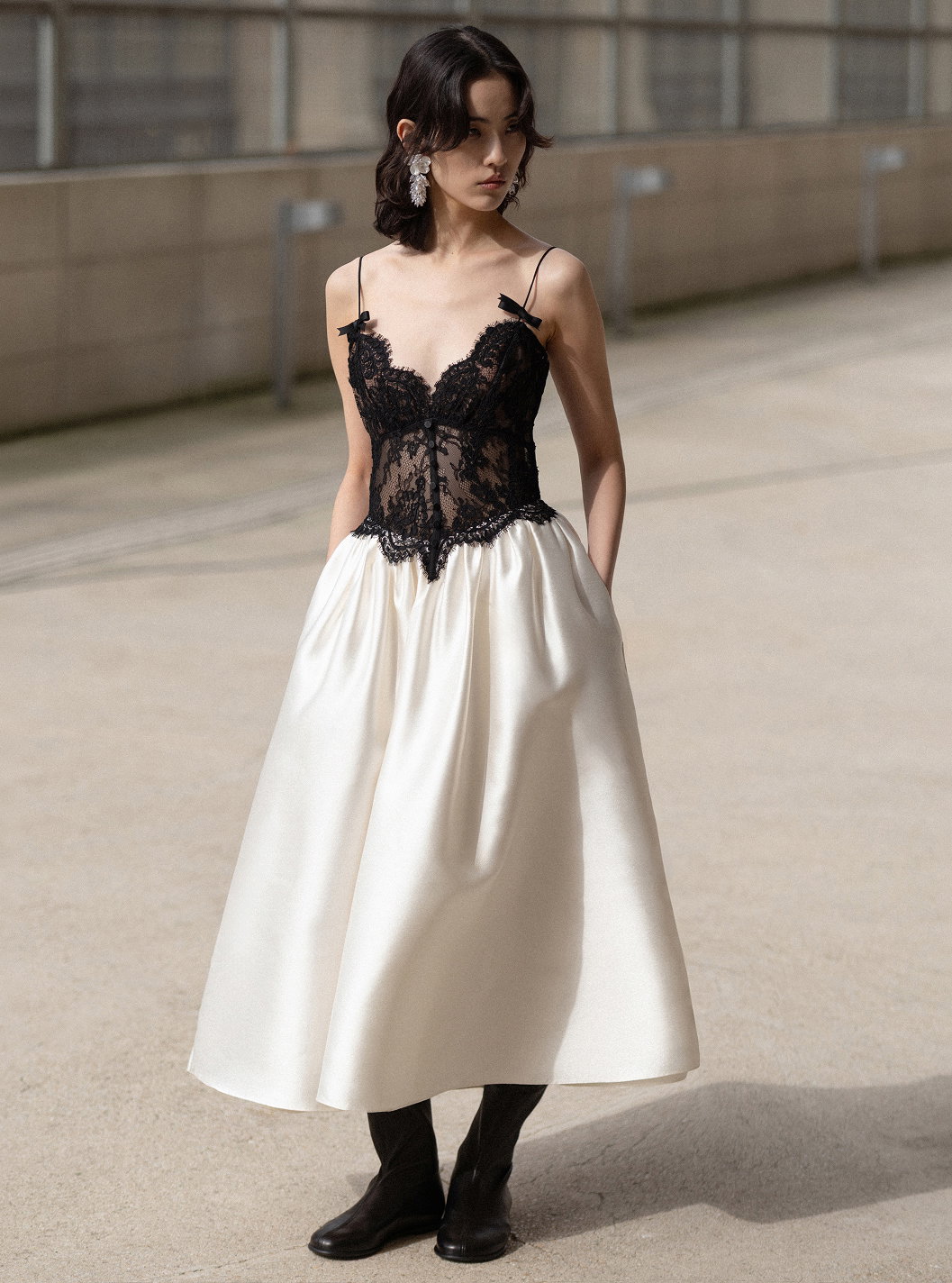 CREAM TAFFETA CONTRAST LACE MIDI DRESS