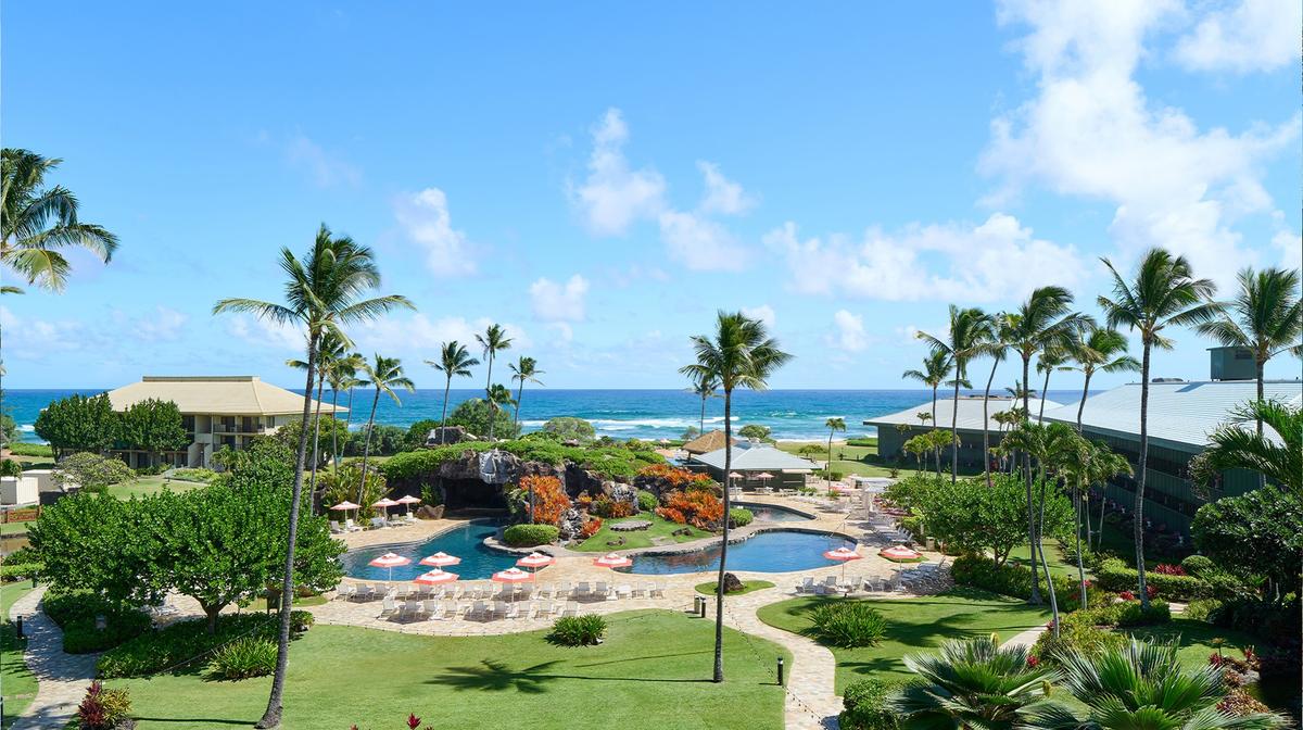 Newly-Renovated Hawaii Oceanfront Haven on Kauai Island with Daily US$50 Dining Credit