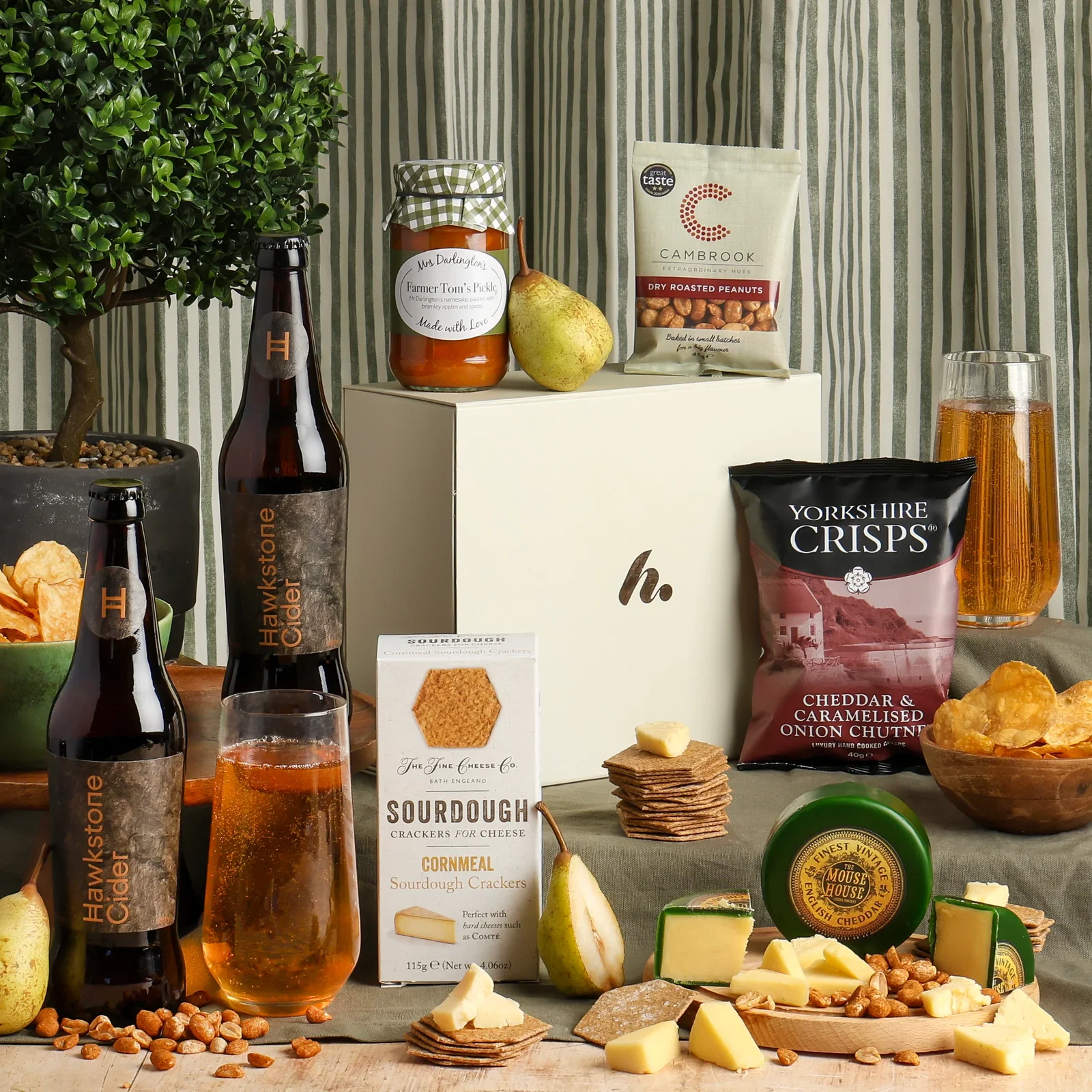 Image of The Hawkstone Cider & Cheese Hamper