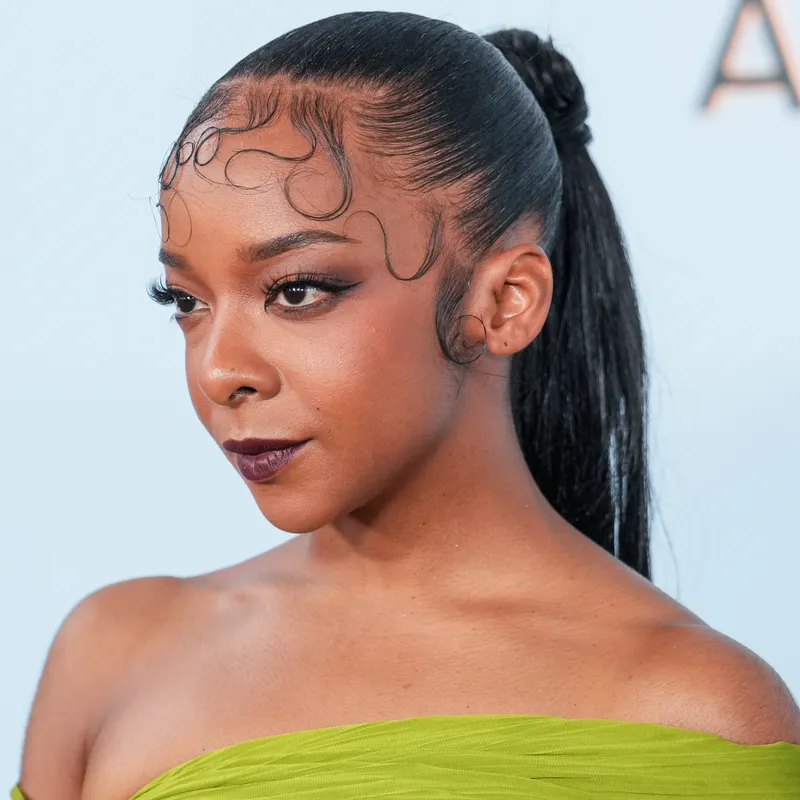 The Best Beauty Looks at the 2026 Tony Awards