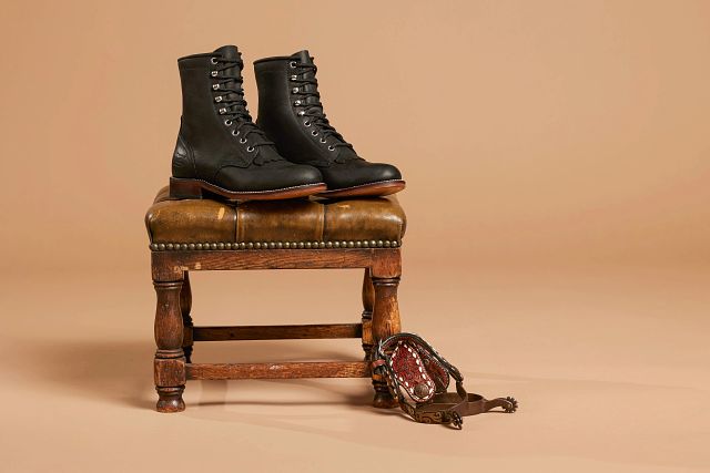 Mckean 7" Lace-Up Roper in black