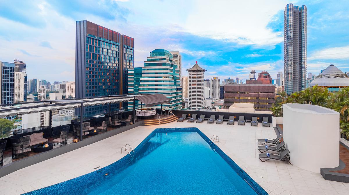 Five-Star Singapore Stay on Orchard Road Boutique Shopping District   