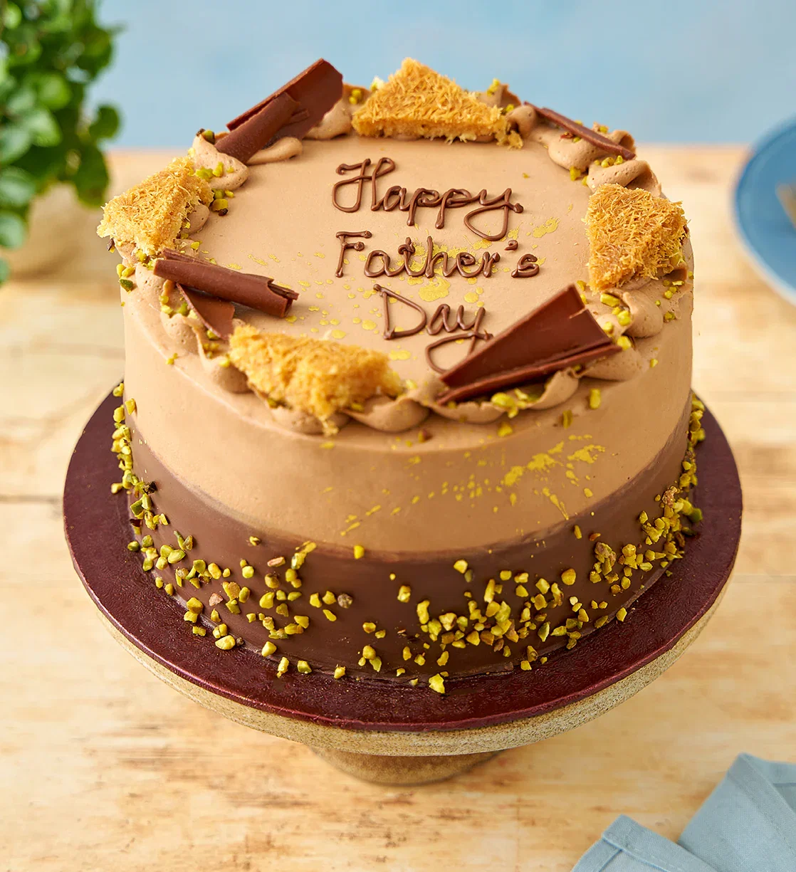 Image of Chocolate Pistachio Kunafa Cake