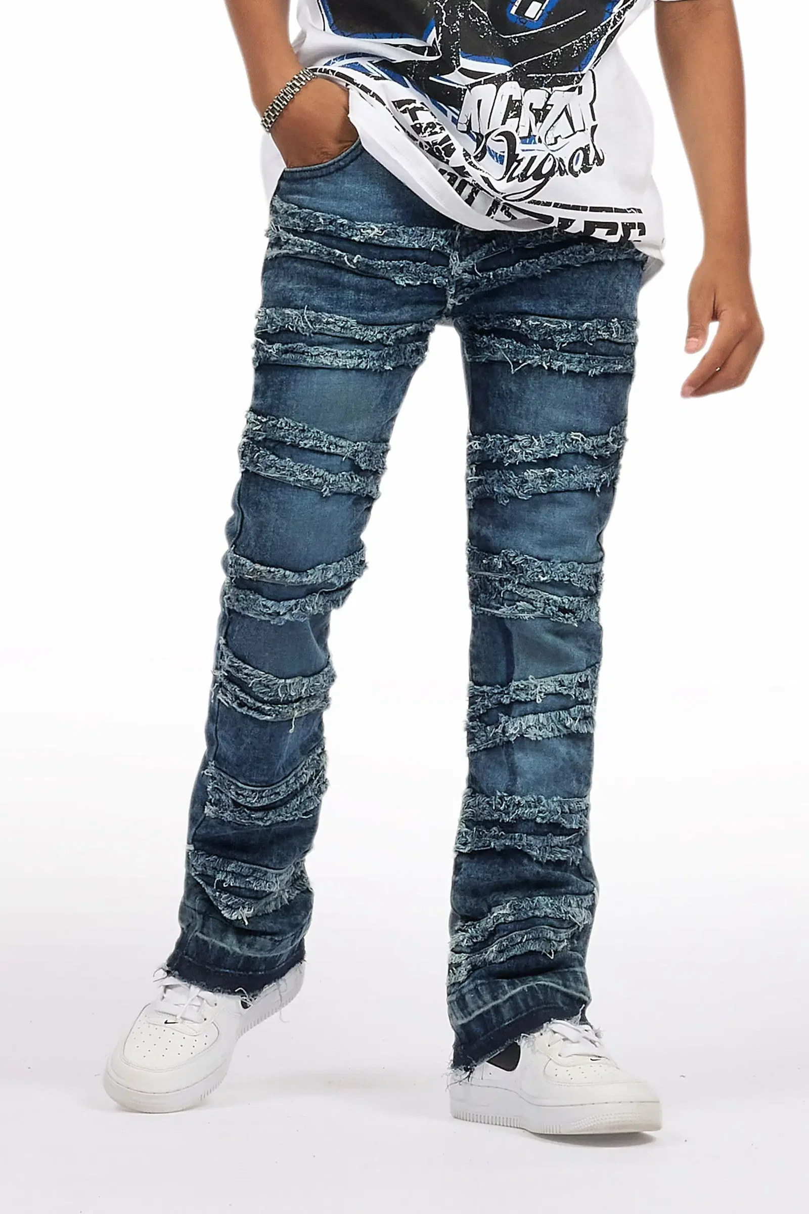 Image of Boys Eli Blue Wash Flare Frayed Jean