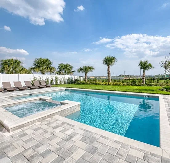 Encore-Resort-751-pool