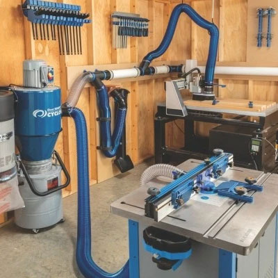 Workshop with dust collection system