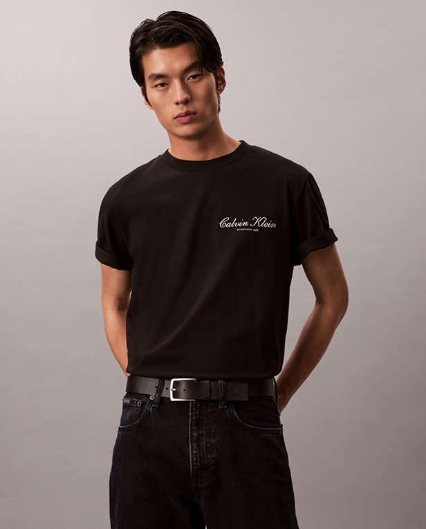 EMBROIDERED LOGO T-SHIRT