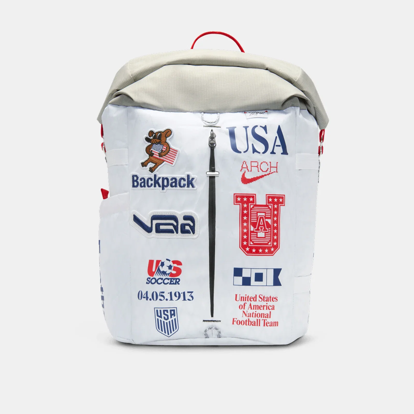 Image of V.A.A. x USA Aysén 32L Backpack in White/Photon Dust/Black