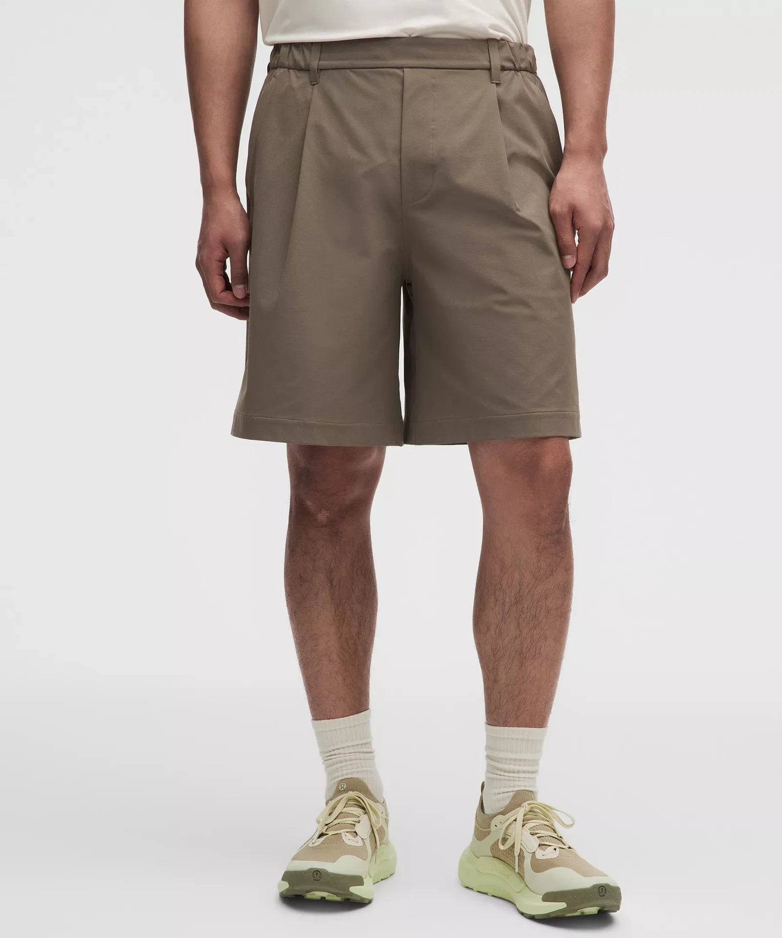stretch-swift-pull-on-pleated-short