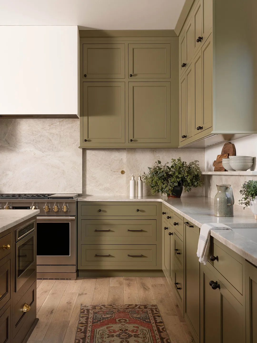 There’s an Entire Spice Rack Hidden in This Kitchen’s Backsplash