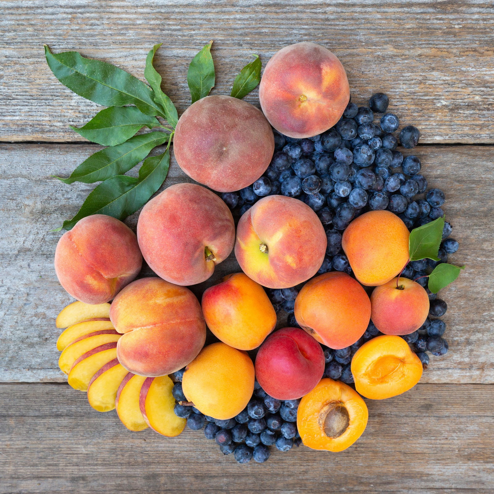 Image of Monthly Cornucopia of California | Organic Fruit Club