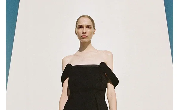 AUDREY wears KHAITE for NET-A-PORTE