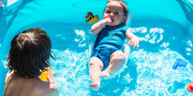 Bébé piscine gonflable
