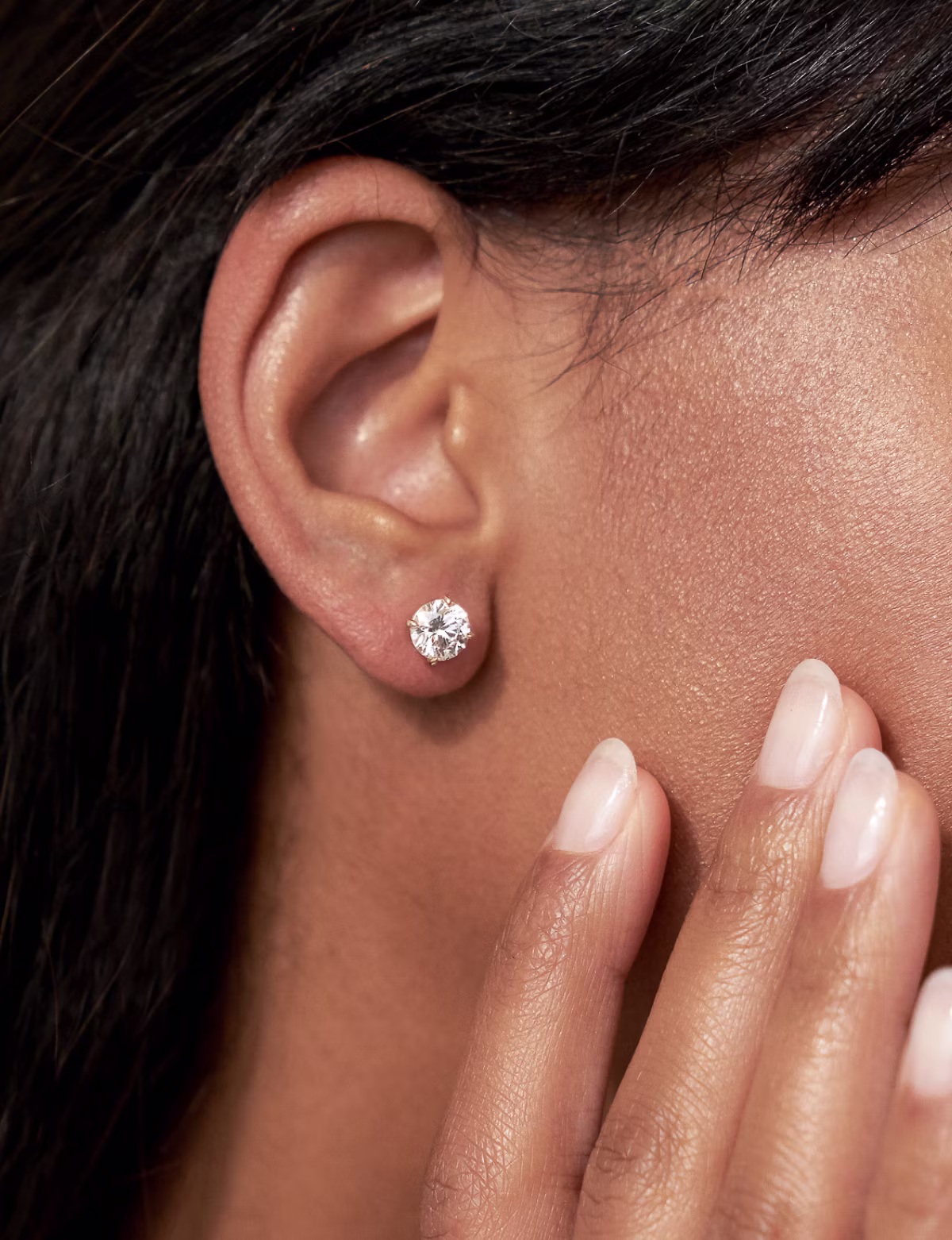 Each sought-after design adds the perfect amount of shine morning, noon, and night.
