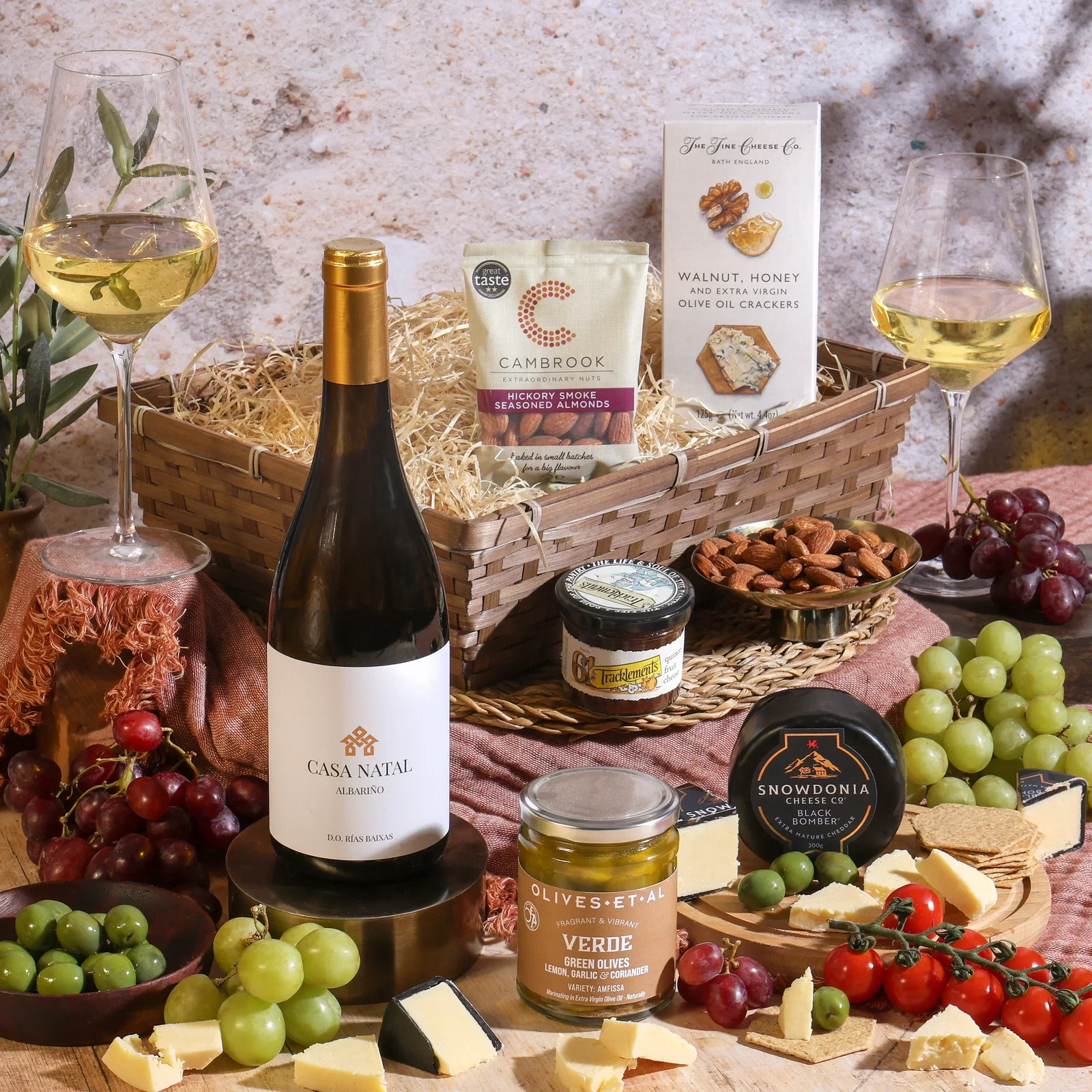 Image of Luxury White Wine, Cheese & Quince Hamper
