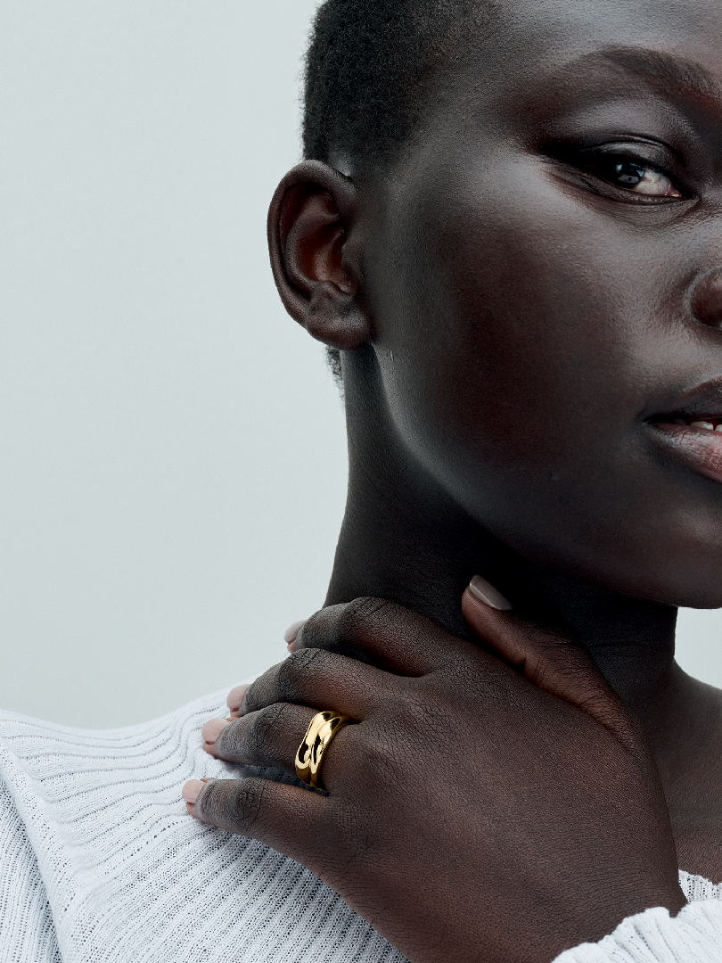 Organically Shaped Stacking Rings