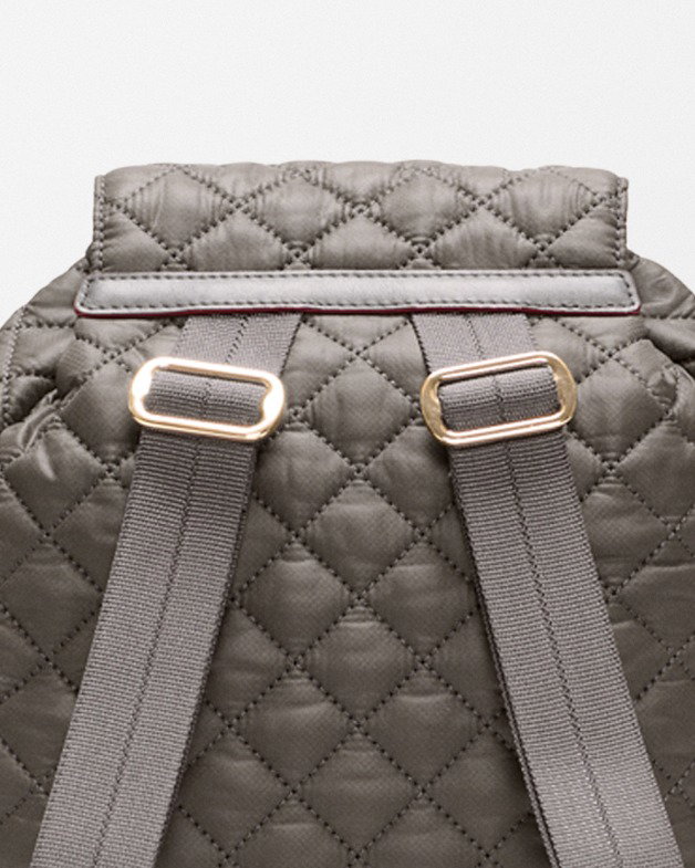 Shop bags with adjustable straps