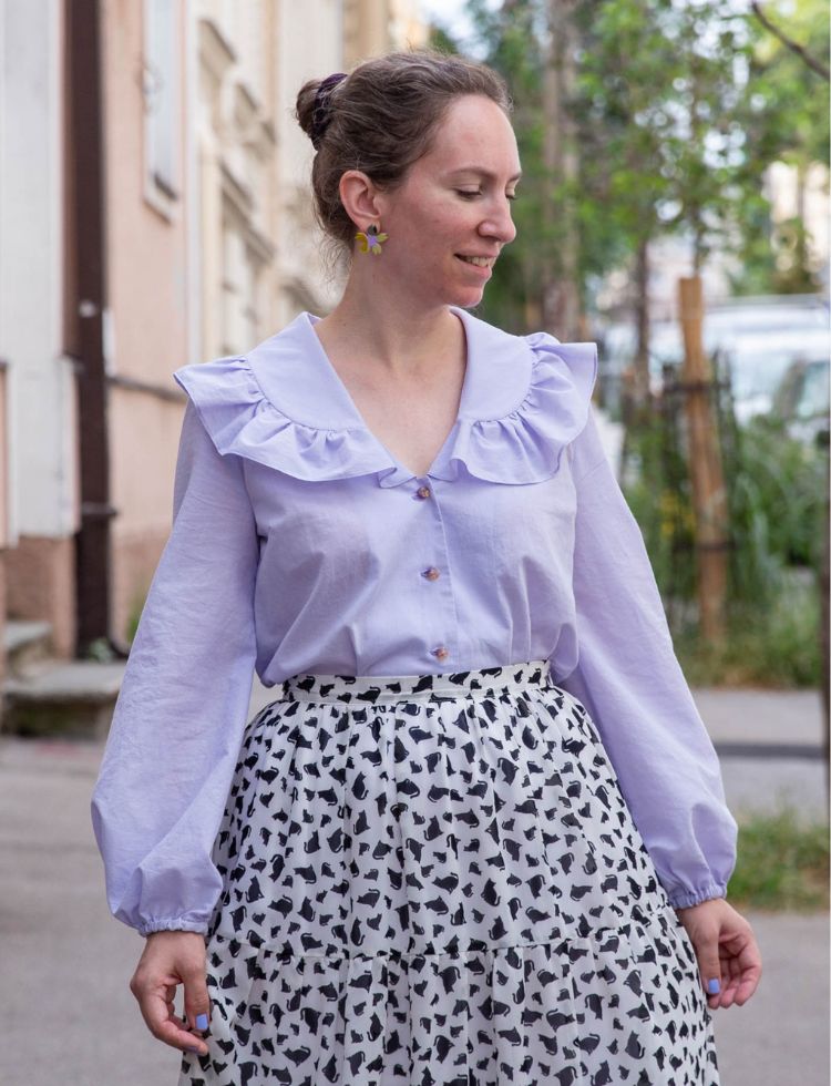 LejdiTea wearing the Minerva with McCall's Roseacre Blouse