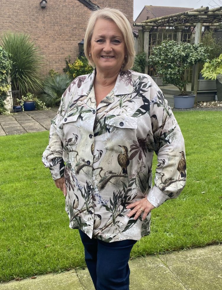 Jayne's Sewing wearing the Minerva with McCall's Holmeswood Shirt