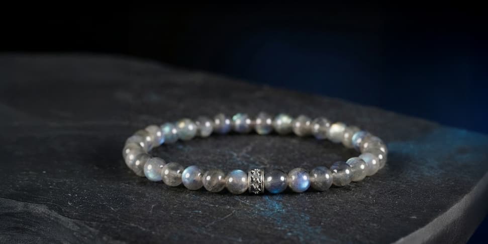 Labradorite bracelet by Aurum Brothers