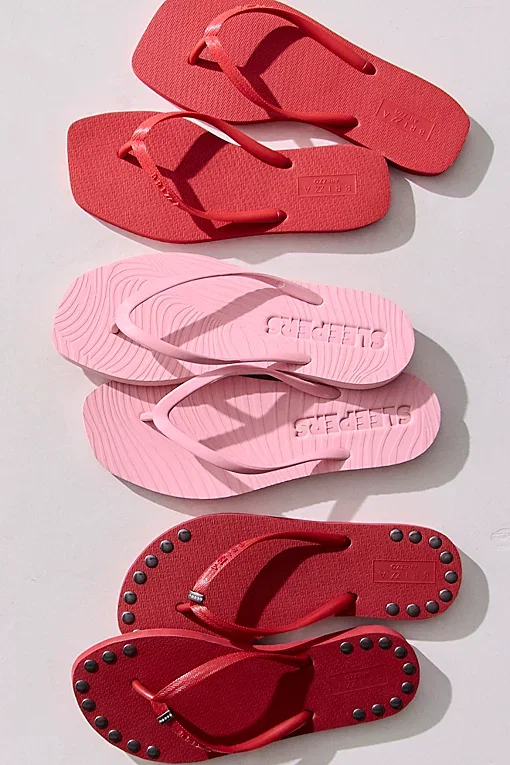 Going Coastal Flip Flops