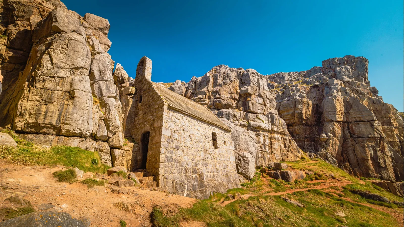 St Govan's Chapel on a clear day