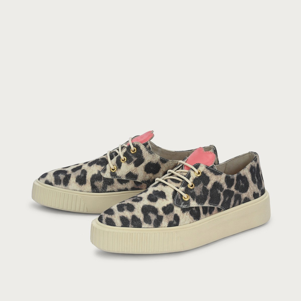 OLEJA Leo Extra Leichter Sneaker aus Leder mit Wechselfußbett und flexibler Sohle