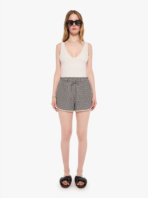 xi-starla-short-black-sand