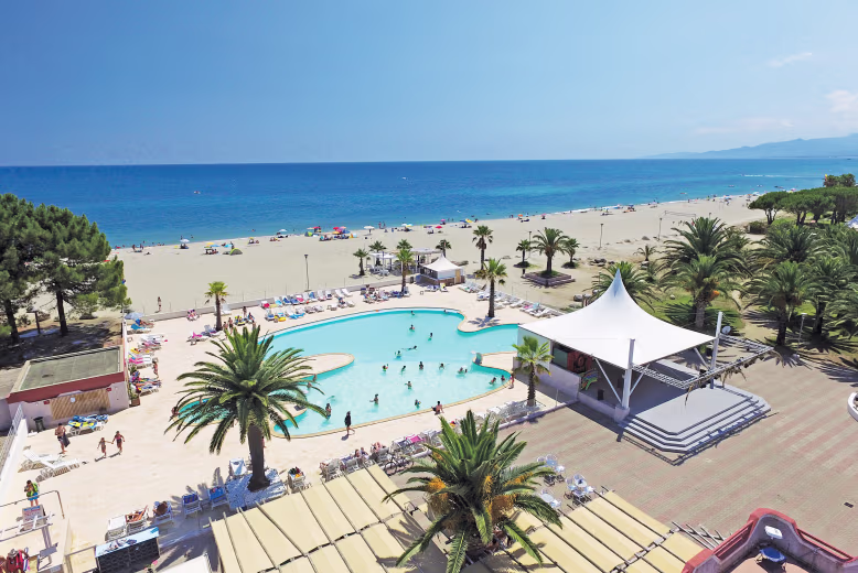 Marina d'Erba Rossa