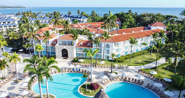 4-Star Caribbean Beach Resort w/ Welcome Package