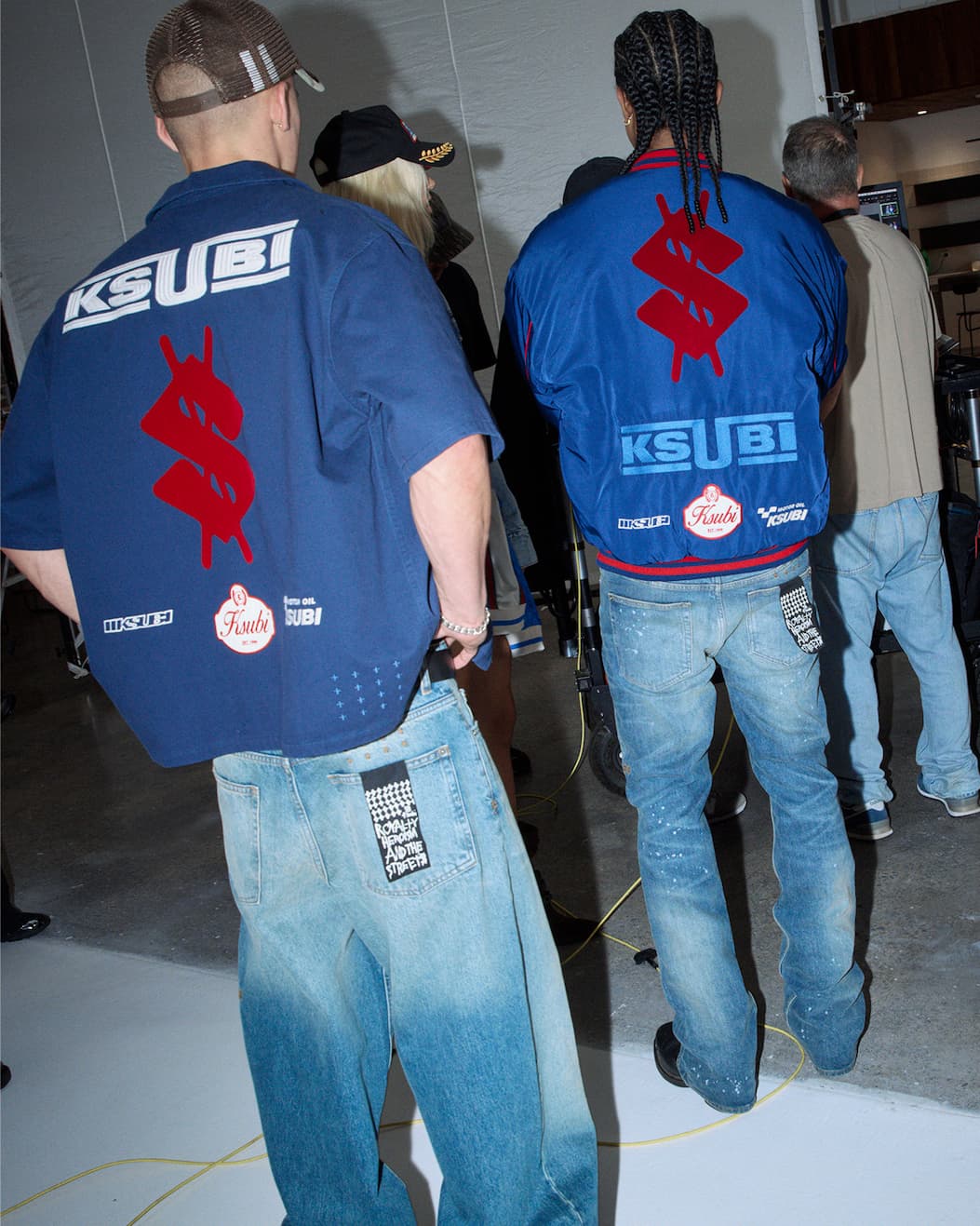 VINTAGE FADE DENIM