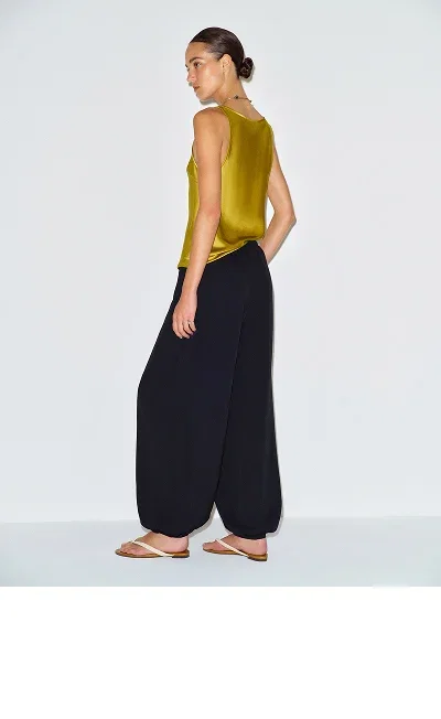 Aven Crepe Pant