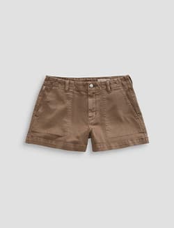 Analeigh Short in Sulfur Light Taupe