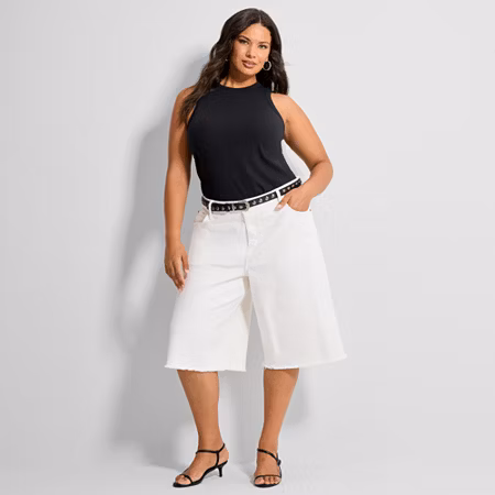 Image of Ashley Graham Womens Plus Baggy Short