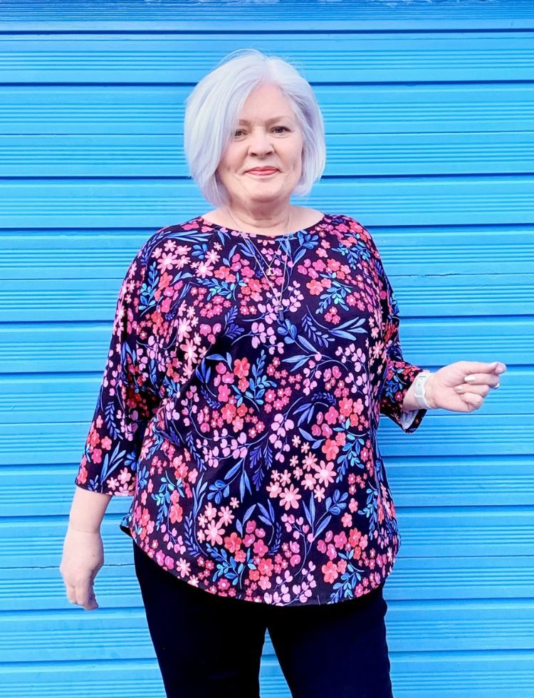 Lynn Sews Now wearing the Evie Tunic