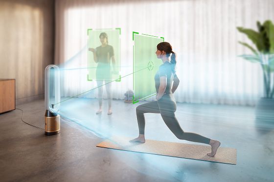 A personal trainer and student doing exercises with focused airflow from a Dyson Find+Follow™ Purifier Cool.