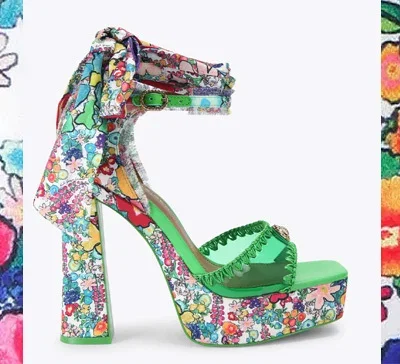 Vinyl Tie Platform Heel 