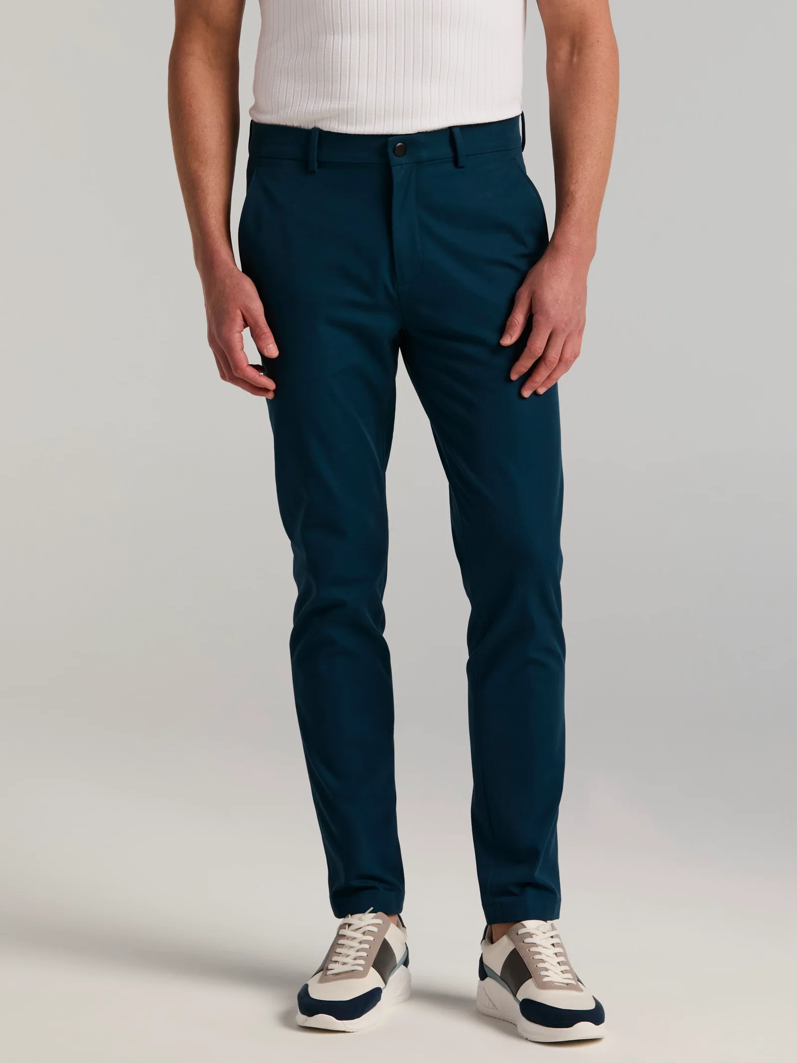 Slim Tapered Hybrid Commuter Chino Pant Slim Tapered Hybrid Commuter Chino Pant