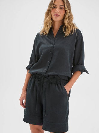 European linen long shorts