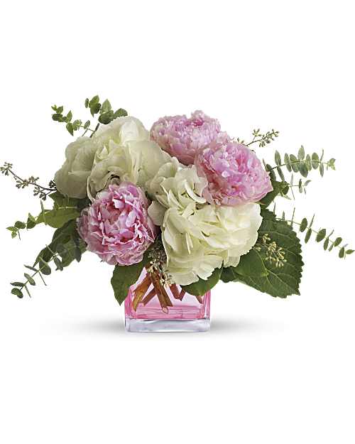 Teleflora's Pretty in Peony