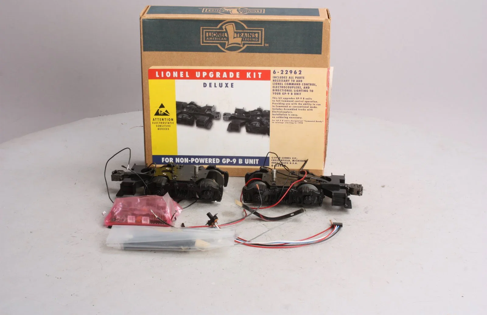 Image of Lionel 6-22962 O Scale Black GP-9 B-Unit Deluxe Trucks Upgrade Kit