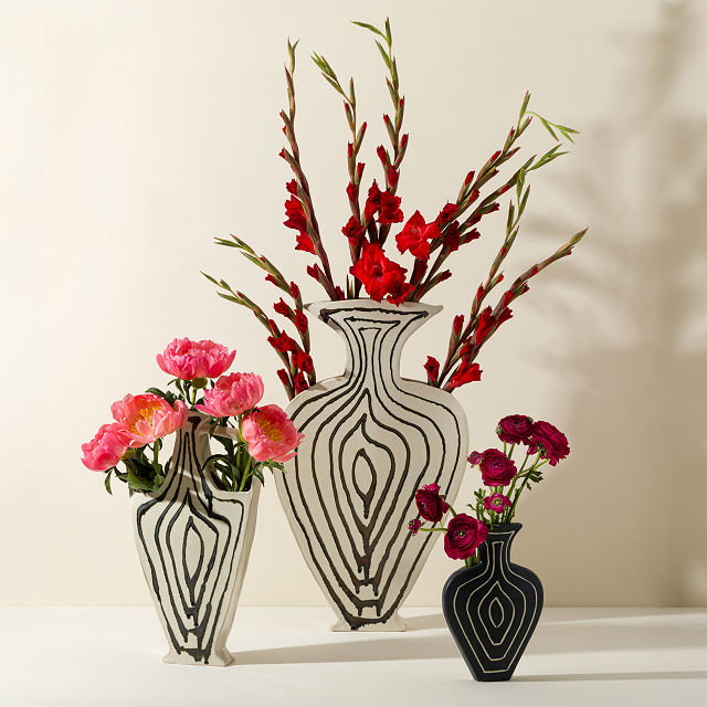 Feathered Lines Art Vase