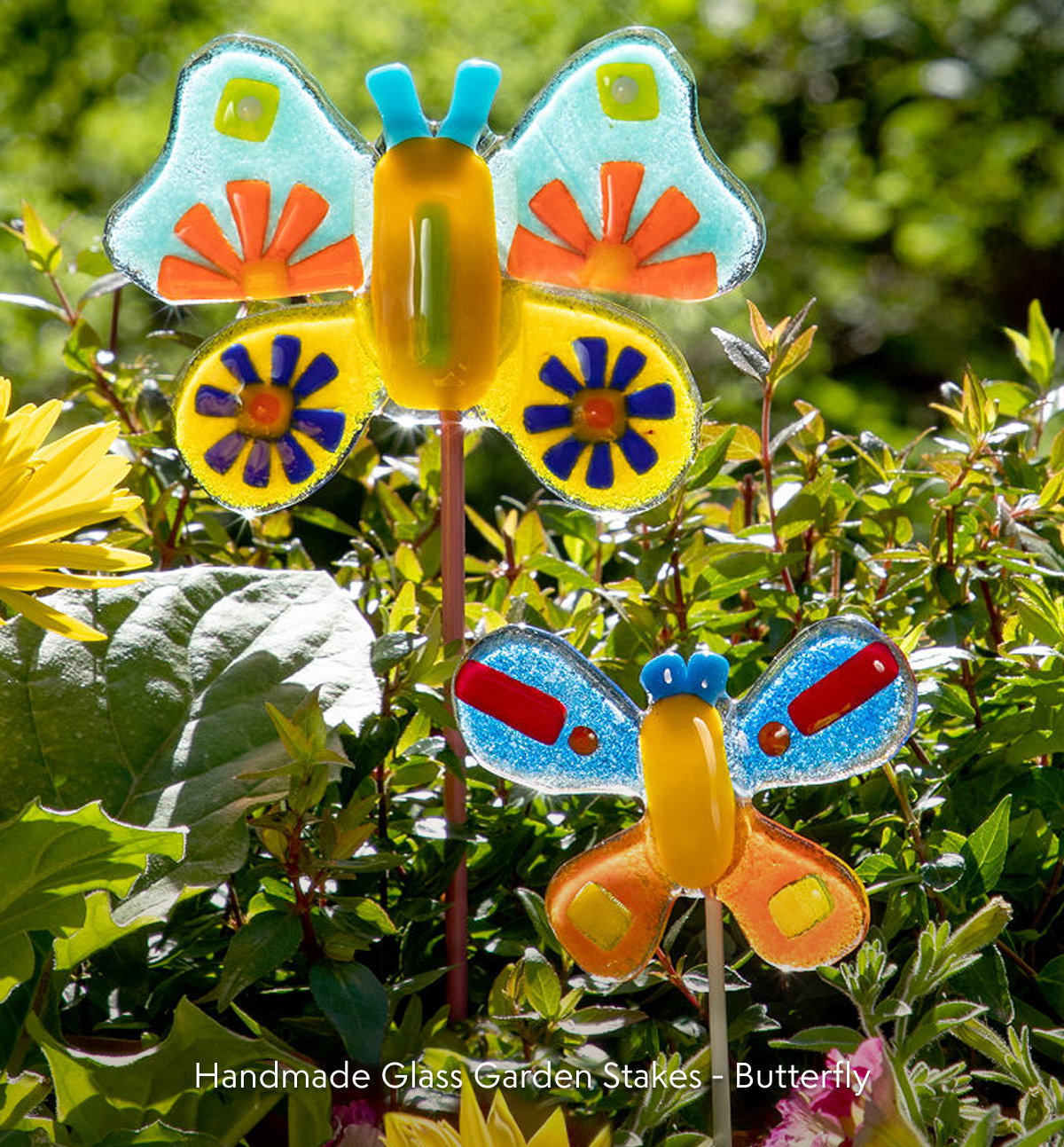 handmade-glass-garden-stakes-butterfly
