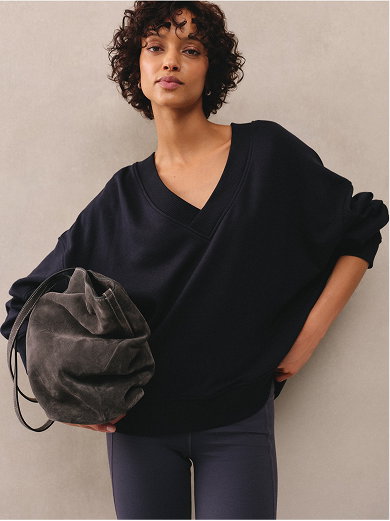 navy sweatshirt