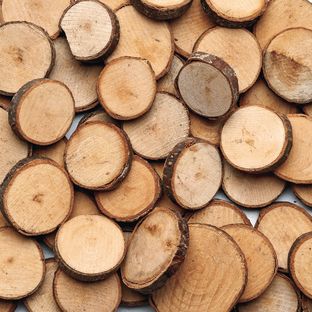 Image of Colorations® Wood Craft Rounds - 50 Pieces