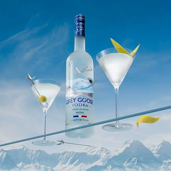 Grey Goose Classic Dry Vodka Martini