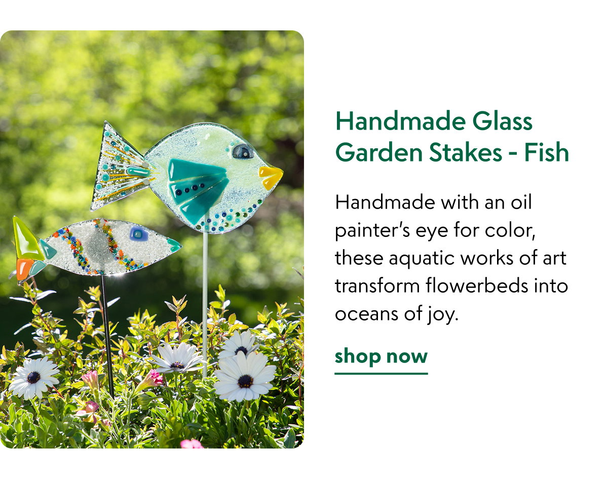 handmade-glass-garden-stakes-fish