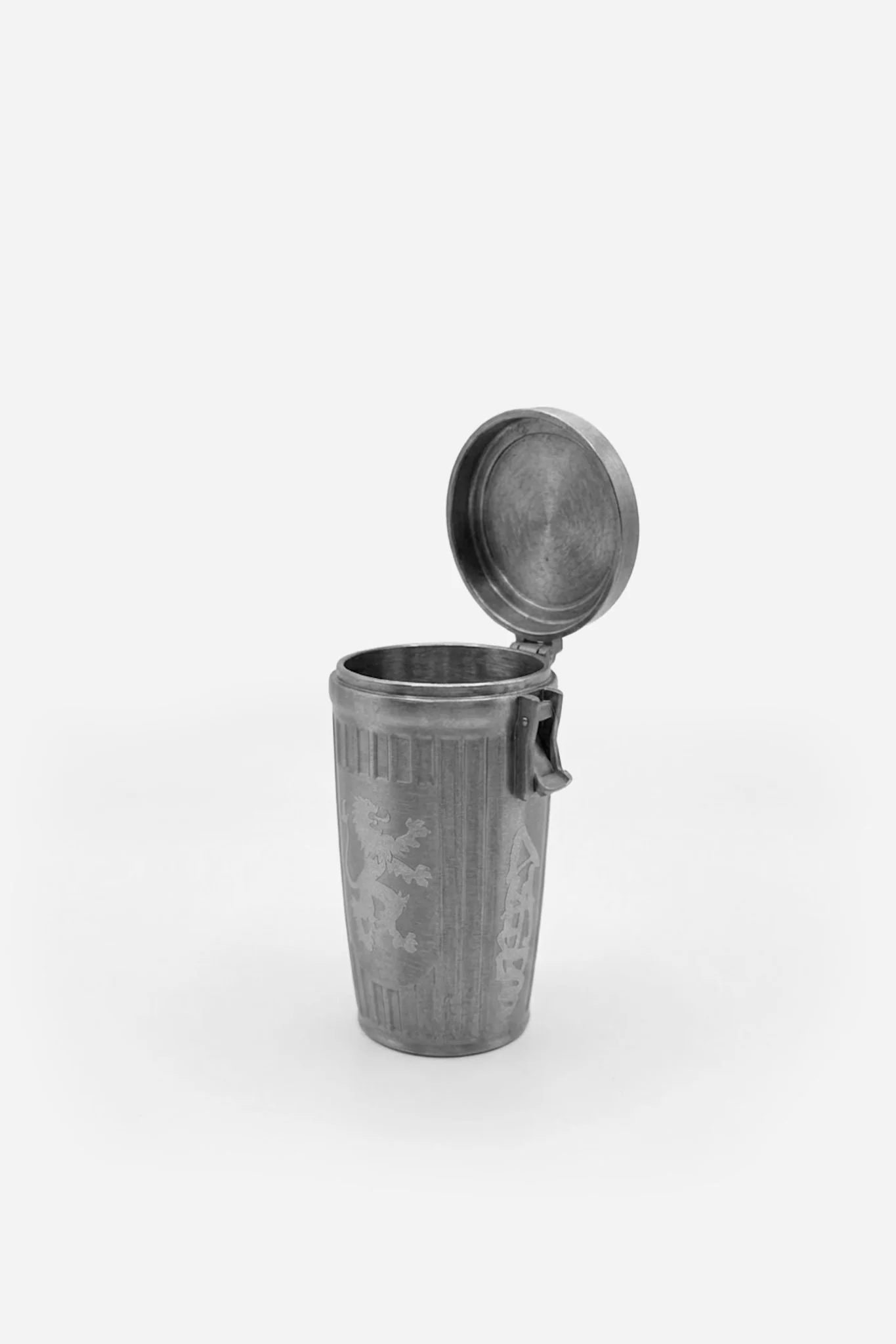 Image of Cendrier Trash Bin
